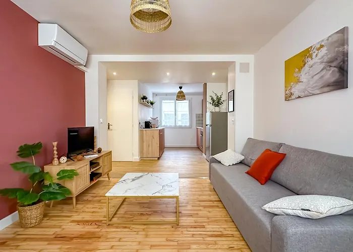 L'aube Climatisation Parking 2 Апартаменти *