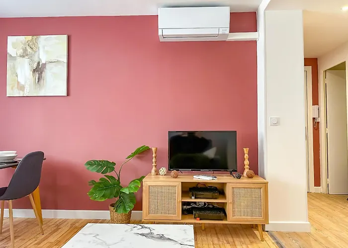 Апартаменти L'aube Climatisation Parking 2 Гренобль