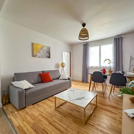 L'aube Climatisation Parking 2 * غرونوبل