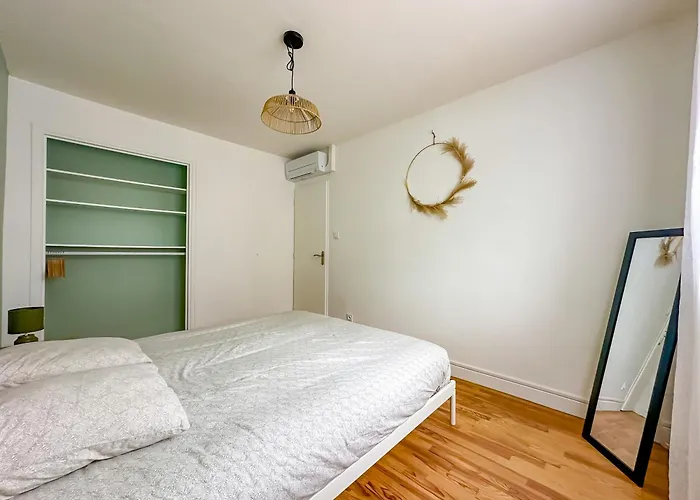 L'aube Climatisation Parking 2 Γκρενόμπλ